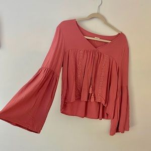 Rose crop top with big sleeves
